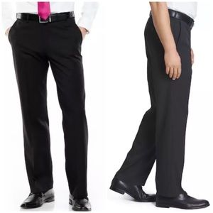 Van Heusen Traveler No Iron Flat Front Pants Navy